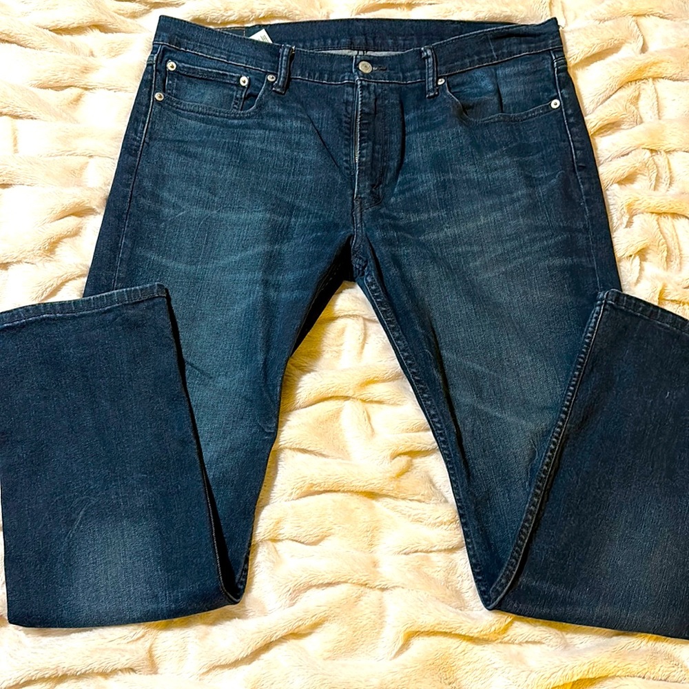 Levi’s 511 Men’s Blue Jeans 38 W 32 L